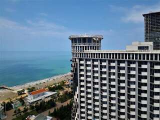 Отель Orbi Sea Tower in Batumi Батуми Номер-студио с видом на море-6